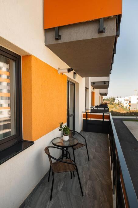 Apartbnb Twins 14B Brasov Exterior photo